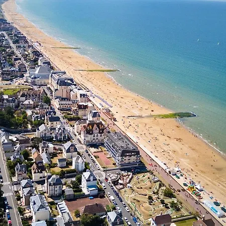 Le Nid D'amour Cabourgeais 2p קאבורג